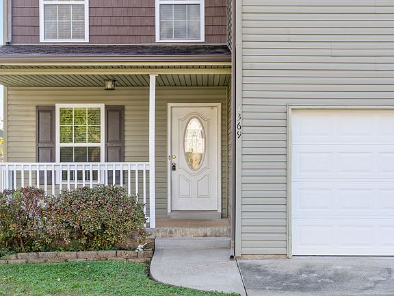 4th image of 1369 Francesca Dr