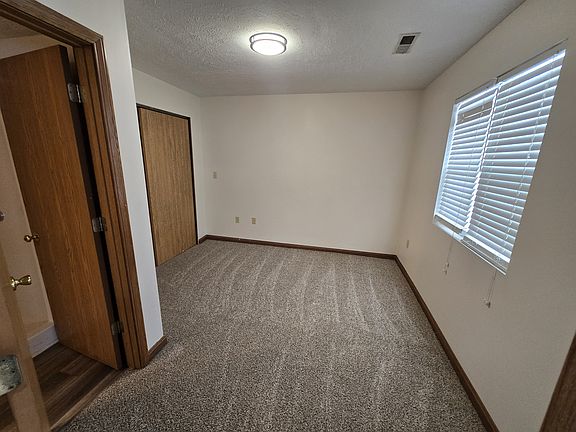 5th image of 2626-2634 Hope Dr #D