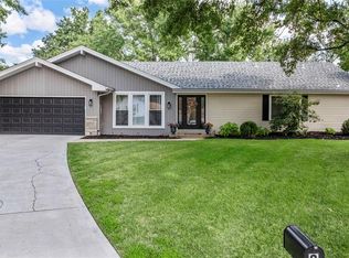 8 Rheims Ct, Lake Saint Louis, MO 63367