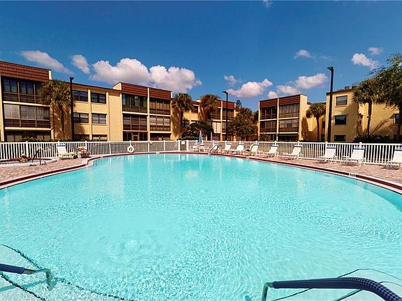 2nd image of 14255 Rosemary Ln APT 8316