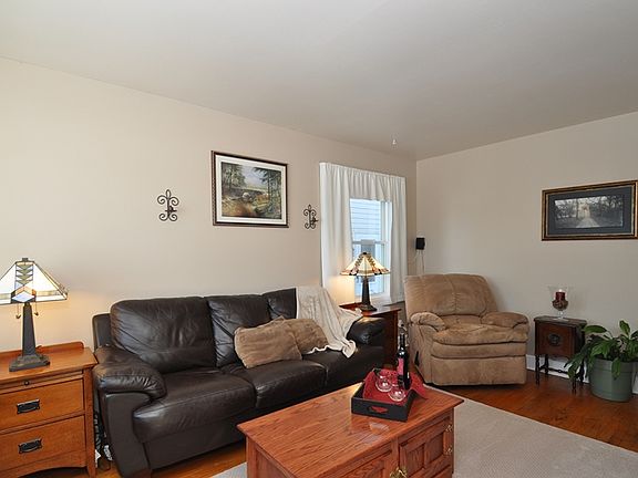 2nd image of 3669 S Arctic Ave