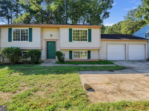 4755 White Oak Trl, Stone Mountain, GA 30088