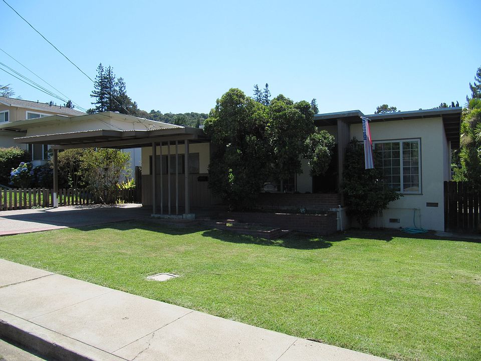 1st image of 2668 Thornhill Dr