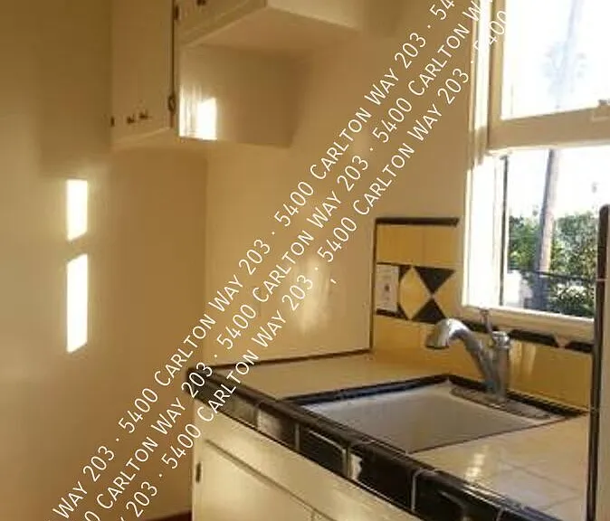 Hollywood Carlton Apartment, LLC — Photo 7