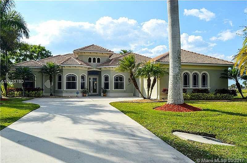 1st image of 18630 Royal Hammock Blvd #18630