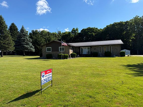 2nd image of 4555 Clinton Rd