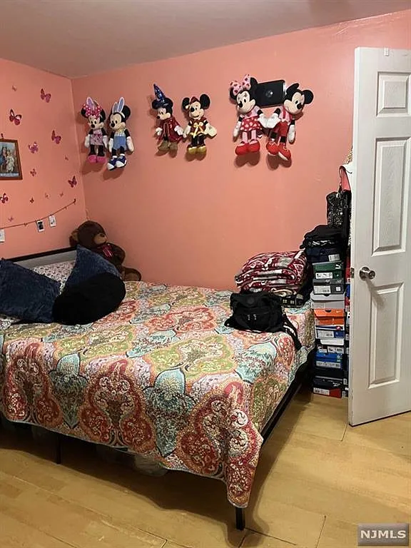 2 bed, 700 sqft, $1,750 — Photo 4
