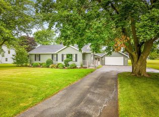 512 S Elida St, Winnebago, IL 61088