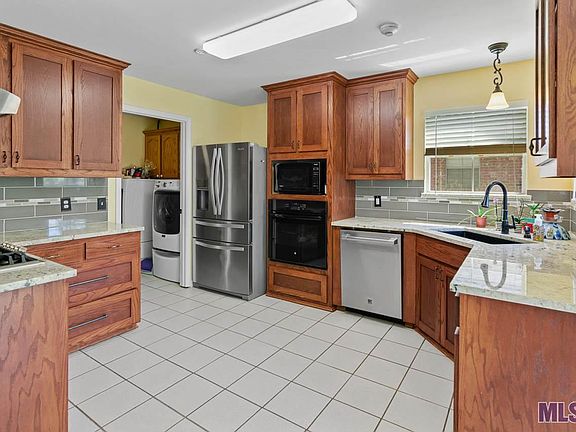 4th image of 13240 David Lee Dr