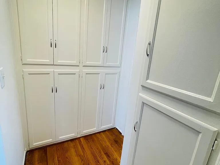 821 N Las Palmas Ave — Photo 6