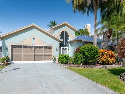 895 NW Sassafras Ter, Jensen Beach, FL, 34957