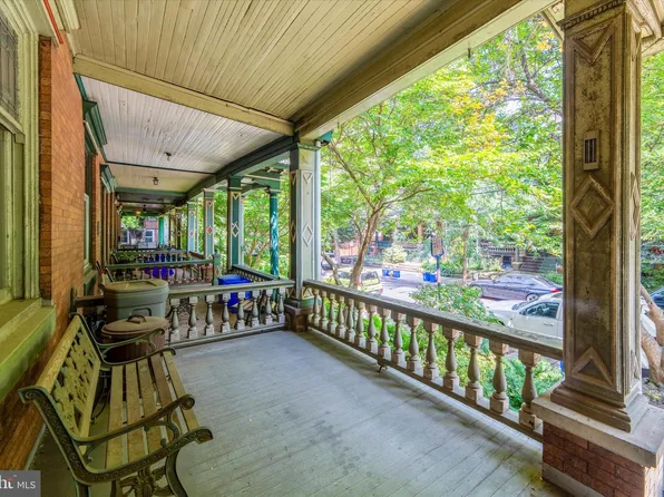 256 S Farragut St, Philadelphia, PA 19139