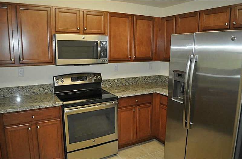 2nd image of 10757 NW 81st Ln