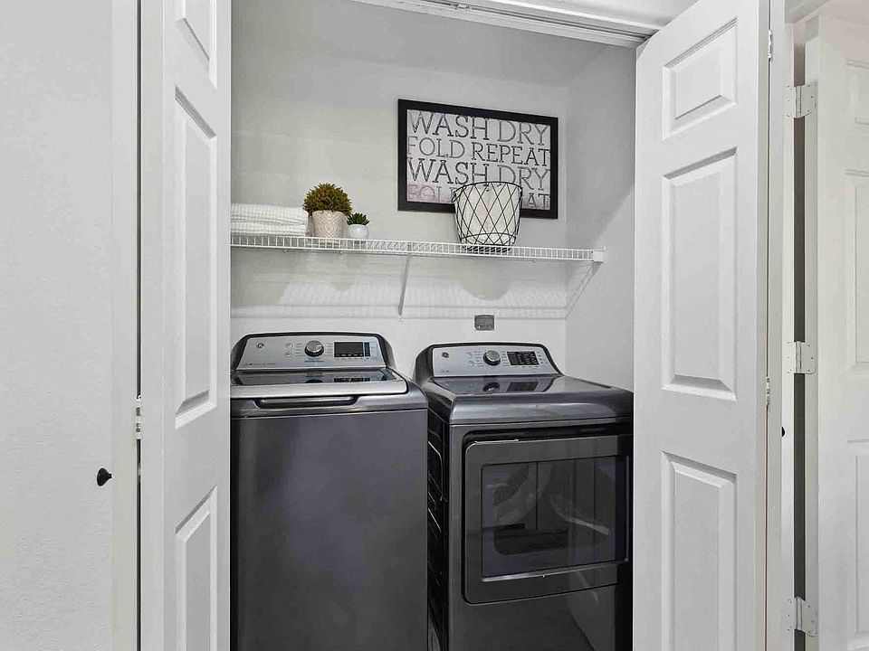 Zone, Glendale, AZ, Laundry Room