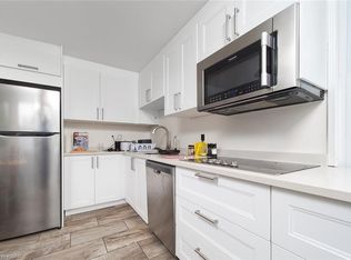 31 Ellen St W #0, Kitchener, ON N2H4K1