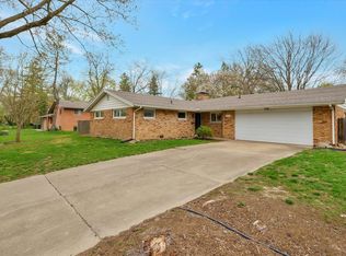 2212 S Lynn St, Urbana, IL