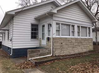405 W 12th St, Johnston City, IL 62951