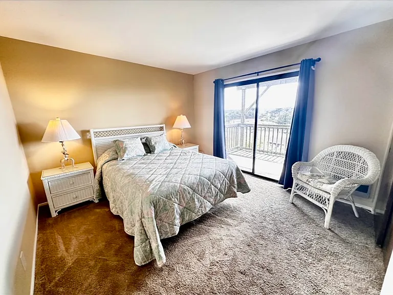 Oceanview bedroom with deck