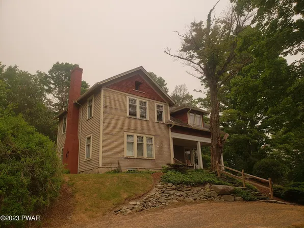 1852 Easton Tpke, Lake Ariel, PA 18436