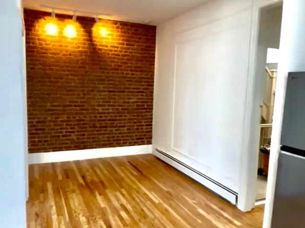 30-44 14th Street image 1 of 4