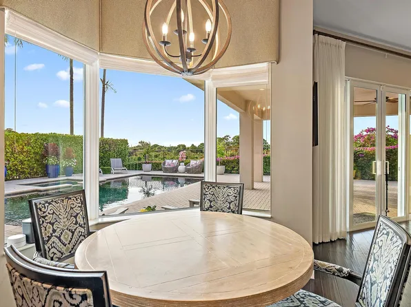 1607 E Hemingway Drive, Juno Beach, FL 33408