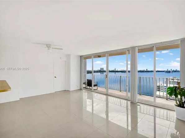 7601 E Treasure Dr APT 2222, North Bay Village, FL 33141