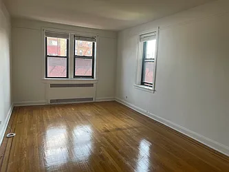 Rented by Metropolis International Realty Inc.