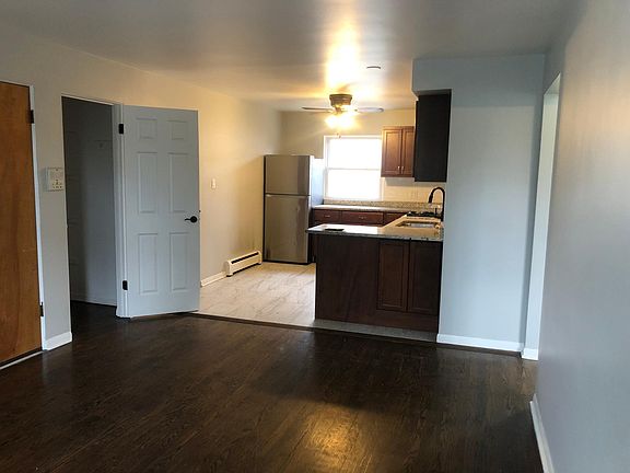 3rd image of 340 S Cass Ave