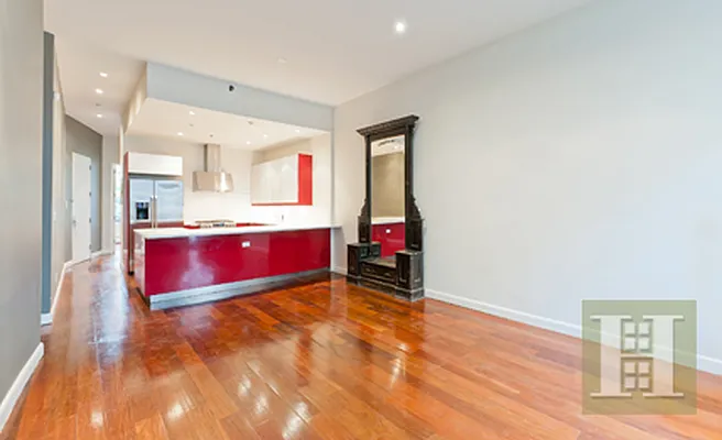 Rented by Halstead Real Estate | media 37