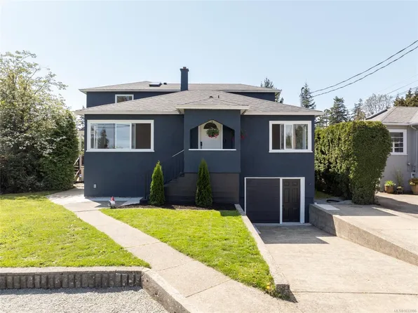 715 Middleton St, Saanich, BC V9A 2E1