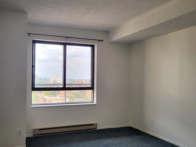 130 Besserer St #1810 — Photo 6