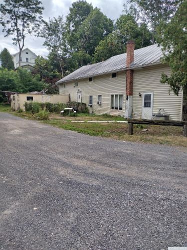 1st image of 4 Harry Howard Ave