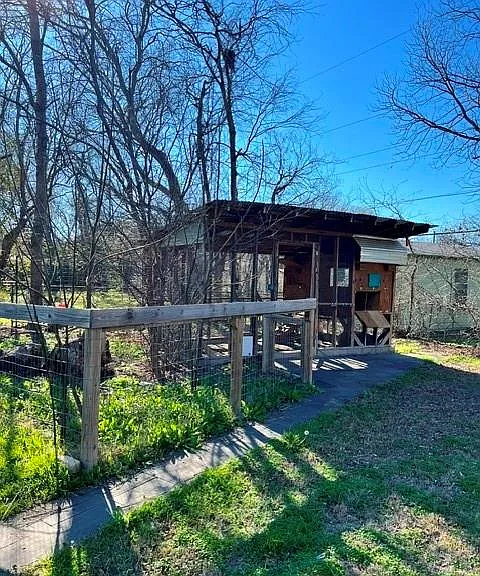 4720 Lowell Ln — Photo 16