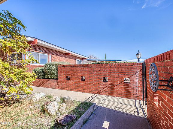 4th image of 5209 Yvette Ave