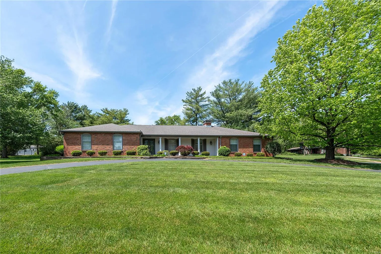 1205 Montaigne Dr photo 1