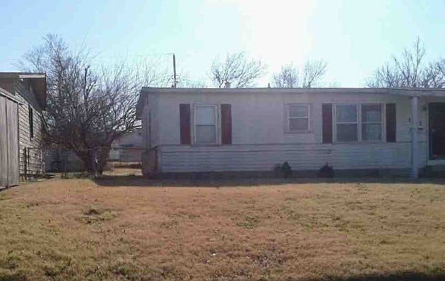 2nd image of 1322 SE 40th St