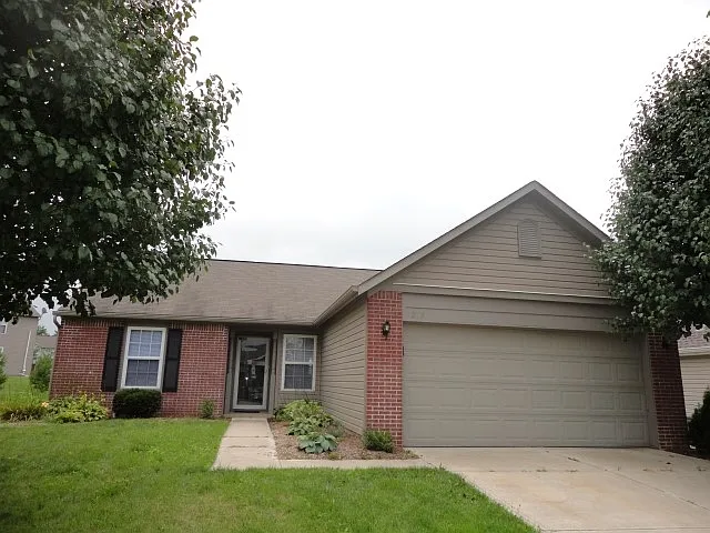 205 Allen Ln photo 1