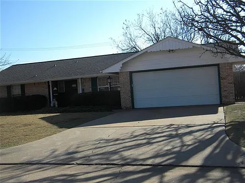 2307 Quannah Dr Photo 1