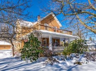 2478 Richmond Rd, Beachwood, OH 44122