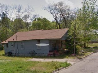 1102 W Newton St, Dothan, AL 36303