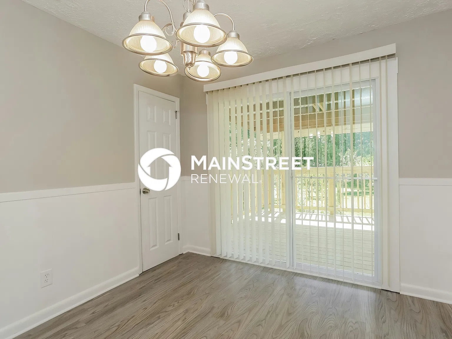 6096 Lynne Circle SW — Photo 4