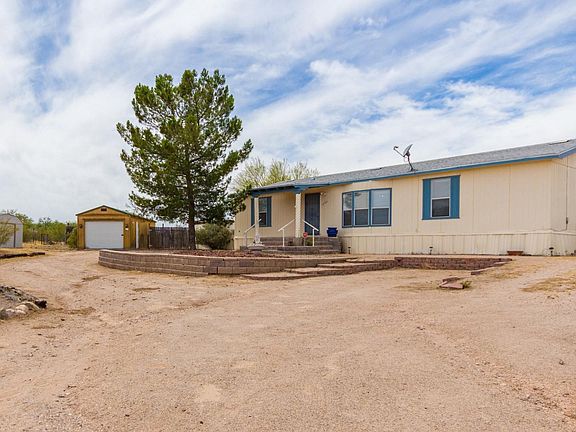 2nd image of 12521 N Kalama Cir
