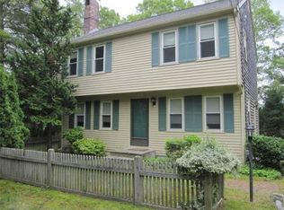 10 Fresh Pond Cir, Plymouth, MA 02360