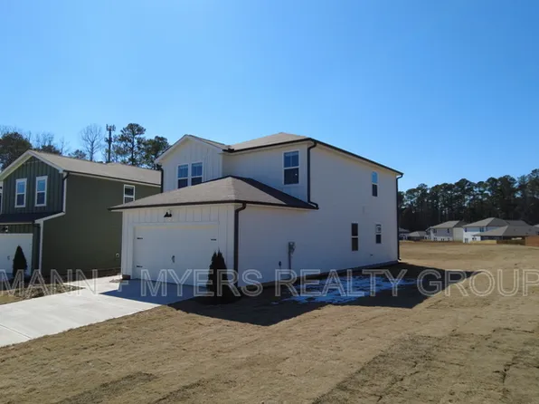 1412 Rhodes Pond St, Wendell, NC 27591