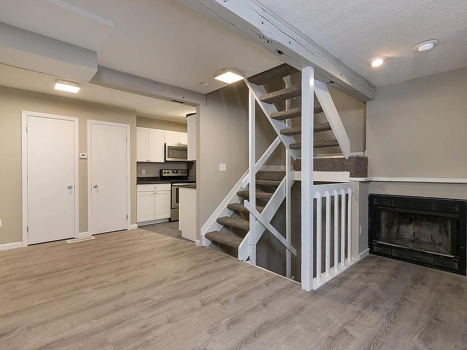 1st image of 91 W 9th Ave #1/2