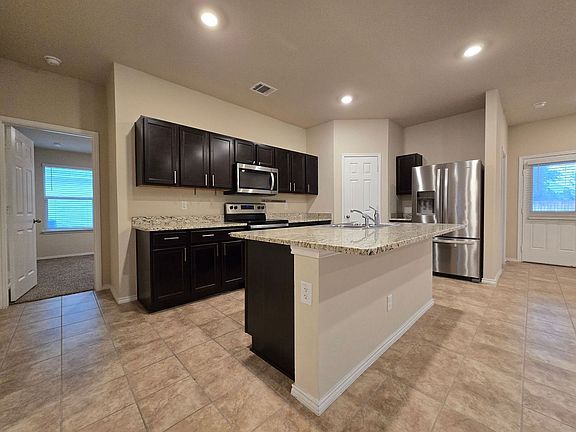 4th image of 9609 Kensley Rose Dr