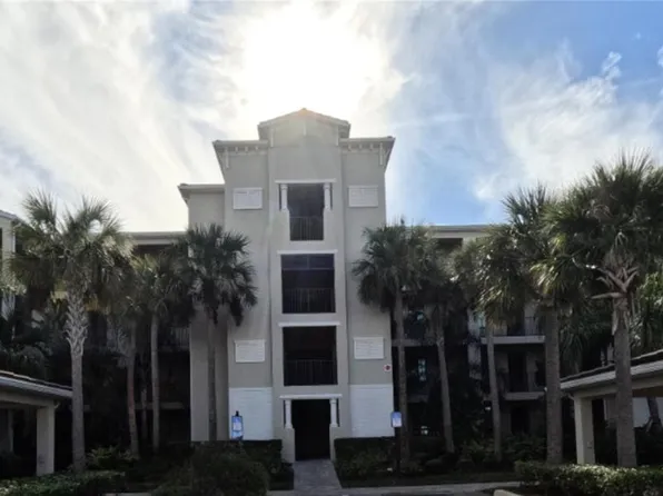 17626 Gawthrop Dr #201, Bradenton, FL 34211