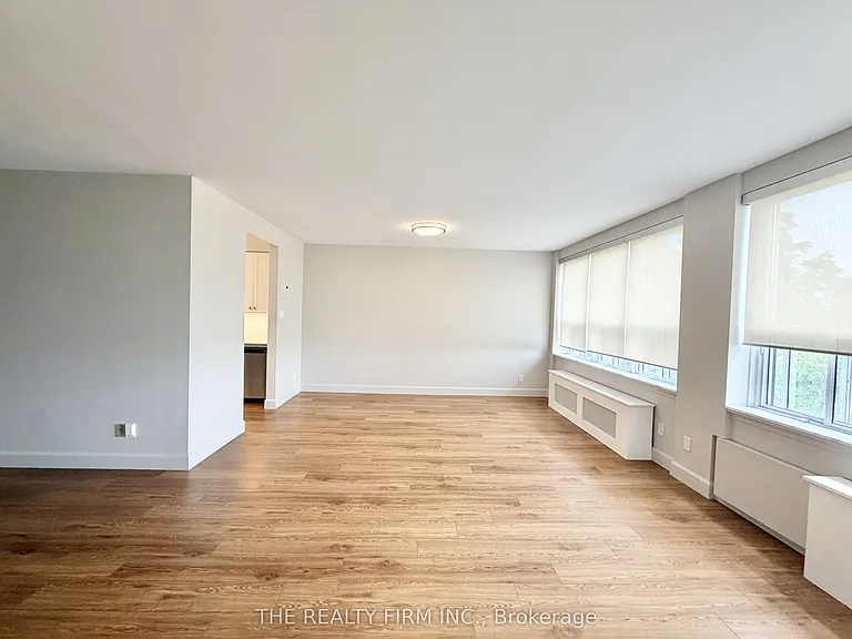 10 Beechwood Pl #801 — Photo 4