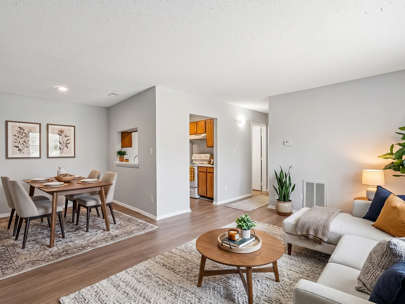 Somerstone Estates — Photo 4