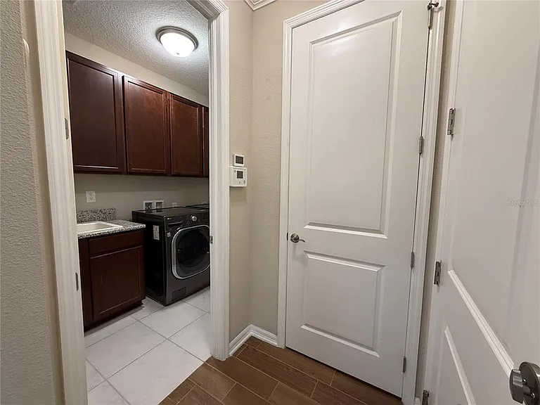 12200 Rangeland Blvd — Photo 33